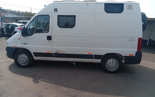 imagem-https://www.socarrao.com.br/sc-vehicle-images-prod/4187333/1790684390105-MTc5MDY4NDIwNjk0MTI2NzYzNTk0MDk5MzcyODk5NjMuanBn.jpg