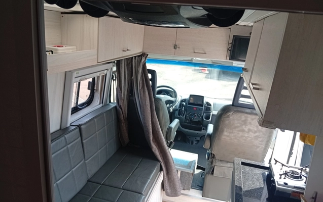 imagem-https://www.socarrao.com.br/sc-vehicle-images-prod/4187333/1790684390963-MTc5MDY4NDMzNTYwMDgyOTA2MTYyNzU3OTAxMTI4MjguanBn.jpg