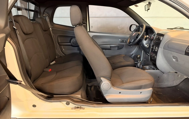 imagem-https://www.socarrao.com.br/sc-vehicle-images-prod/4187387/1790684302918-05c3e0c5248f41cfbf0a1dd5f459c104_1790370275369.jpg