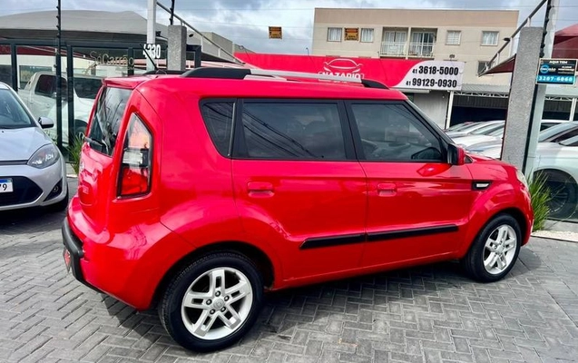imagem-https://www.socarrao.com.br/sc-vehicle-images-prod/4187537/1790684652504-8361165_8_B_50a9faaaa7.jpeg