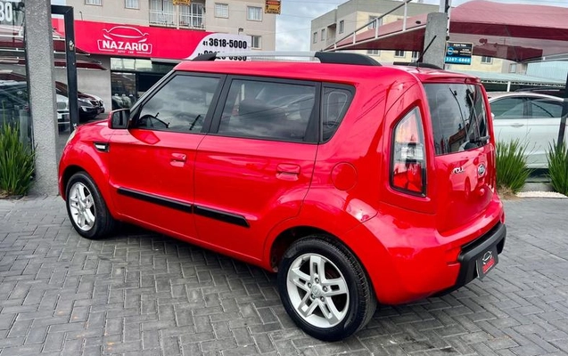 imagem-https://www.socarrao.com.br/sc-vehicle-images-prod/4187537/1790684652507-8361165_13_B_786c101d76.jpeg