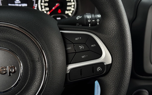 imagem-https://www.socarrao.com.br/sc-vehicle-images-prod/4187582/1790684711335-1_070809.jpg