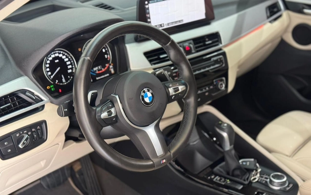 imagem-https://www.socarrao.com.br/sc-vehicle-images-prod/41880/1789476818998-003_75e25983488f9876a101f66b4ceec2fc.jpeg