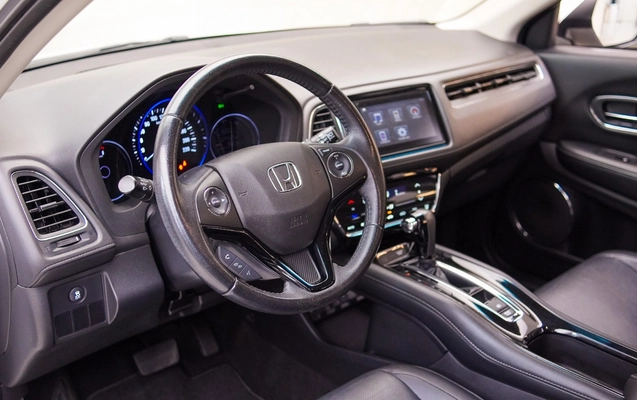 imagem-https://www.socarrao.com.br/sc-vehicle-images-prod/4188000/1790685497078-003_4a2b1b98d838491a4f67f812559eb0fd.jpeg
