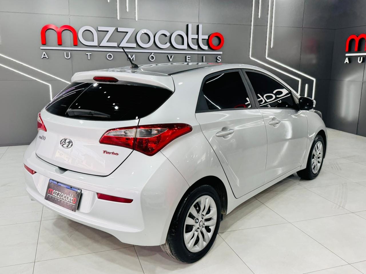 imagem-https://www.socarrao.com.br/sc-vehicle-images-prod/41881/1769988770493-7184090OR_1766511265_37_780.jpg