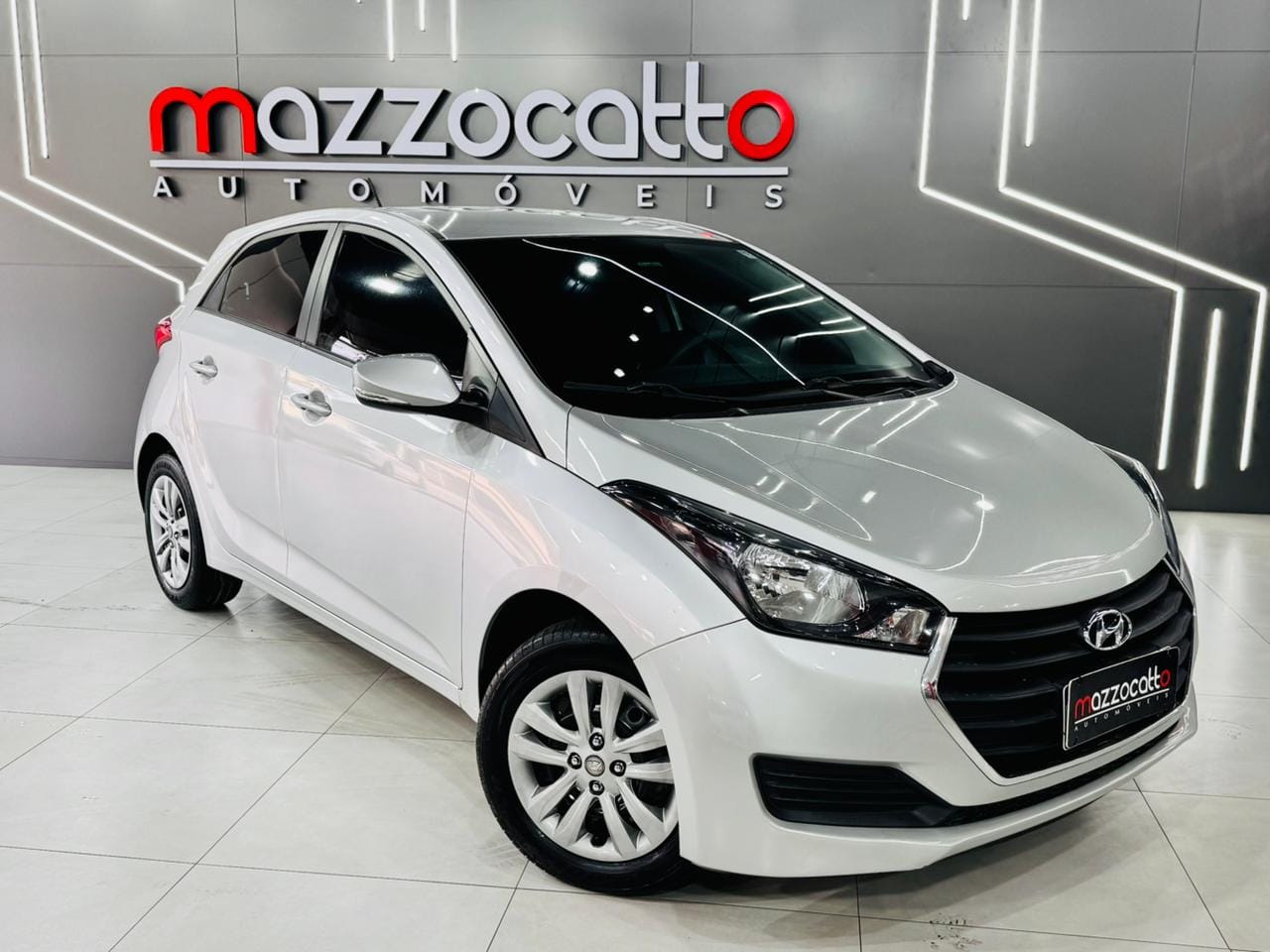 Hyundai HB20 2018 Cinza — foto 1 de 3