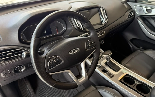 imagem-https://www.socarrao.com.br/sc-vehicle-images-prod/4188332/1790686039451-2_094659.jpg