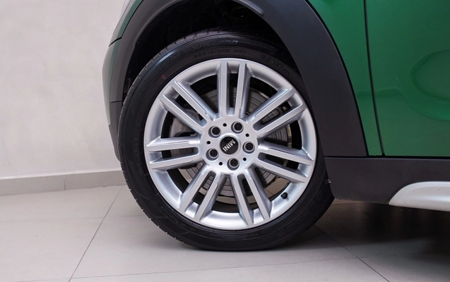 imagem-https://www.socarrao.com.br/sc-vehicle-images-prod/4188397/1790686357928-003_53b79068aa00d321d7c5de1e56ca1390.jpeg