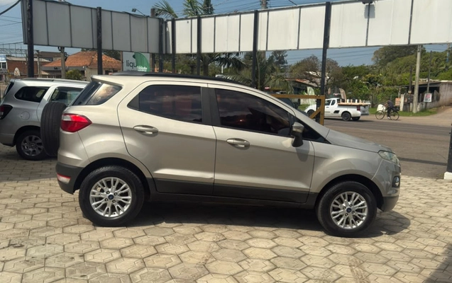 imagem-https://www.socarrao.com.br/sc-vehicle-images-prod/4188606/1790686704299-ZK6LjDCzI8y5r4ODMh5UWJbydzNxvZ0W.jpg