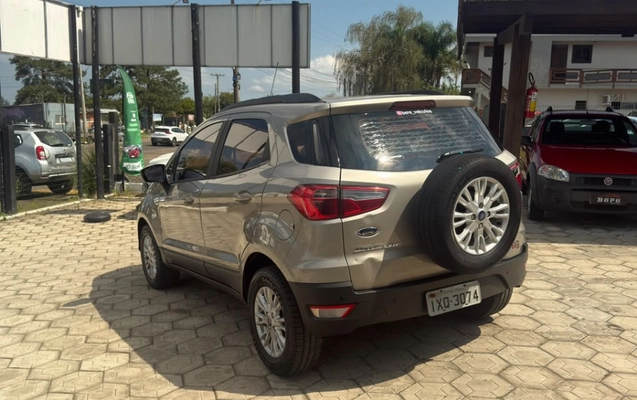 imagem-https://www.socarrao.com.br/sc-vehicle-images-prod/4188606/1790686704301-HMtMQTYV5ZTL9qHcz4ZBADedR7wQBMtL.jpg