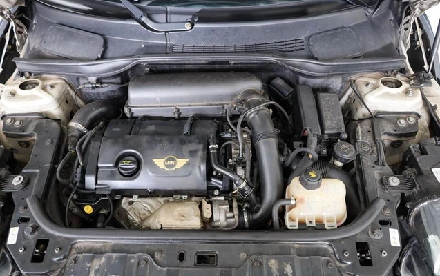 imagem-https://www.socarrao.com.br/sc-vehicle-images-prod/4188626/1791309241634-8506461_2_B_728d7277cd.jpeg