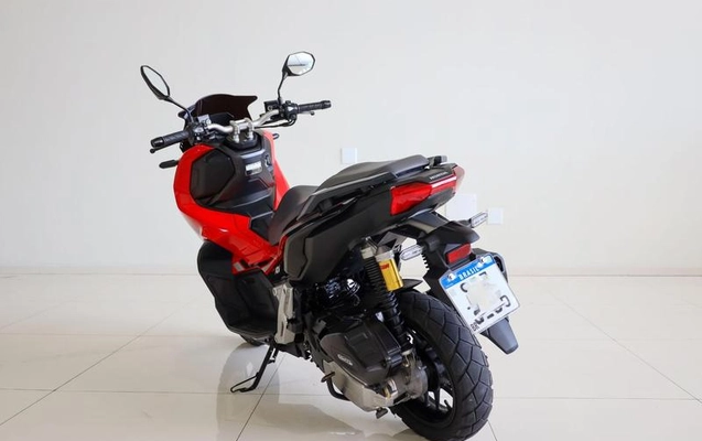 imagem-https://www.socarrao.com.br/sc-vehicle-images-prod/4188627/1792086391907-8502073_8_B_ddb14cb9fa.jpeg