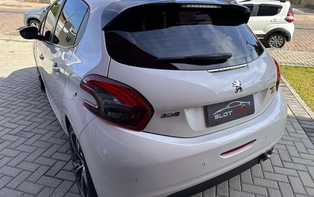 imagem-https://www.socarrao.com.br/sc-vehicle-images-prod/4188642/1790686995862-7783582_3_B_ab241dcda0.jpeg