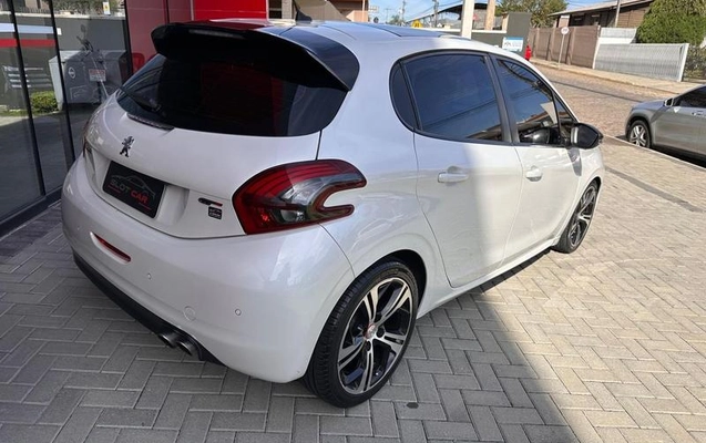 imagem-https://www.socarrao.com.br/sc-vehicle-images-prod/4188642/1790686995864-7783582_2_B_9d31468bf6.jpeg