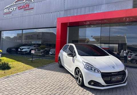 Peugeot 208 2017 Branco — foto 1 de 3