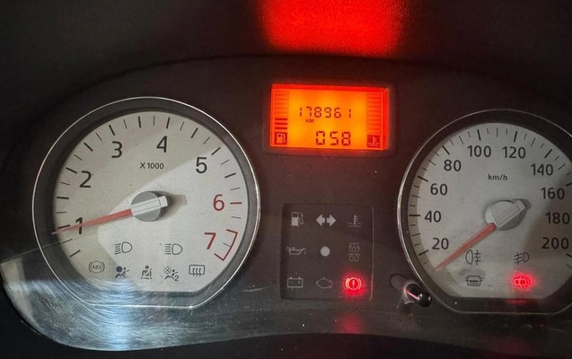 imagem-https://www.socarrao.com.br/sc-vehicle-images-prod/4188671/1790687066741-7344192_5_B_efe07a63d6.jpeg