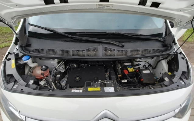 imagem-https://www.socarrao.com.br/sc-vehicle-images-prod/4188771/1790687193194-GLENZtywbWMAWC6wTpndQBh6k7h67Pqj.jpg