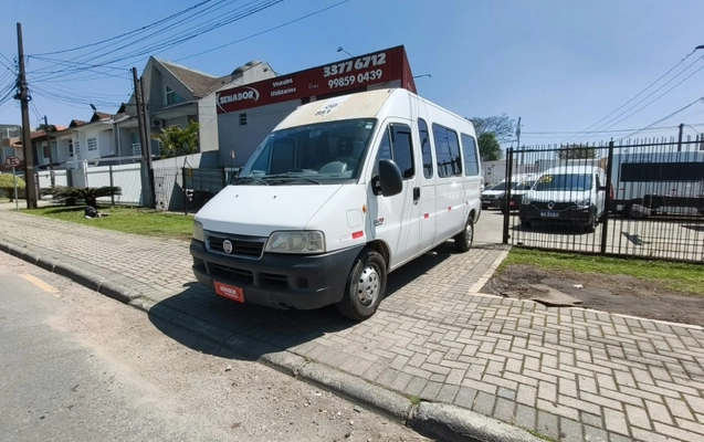 imagem-https://www.socarrao.com.br/sc-vehicle-images-prod/4188786/1790687209683-Ooo6LohNkKd2JsgxERNy4cquwoDy4l7U.jpg