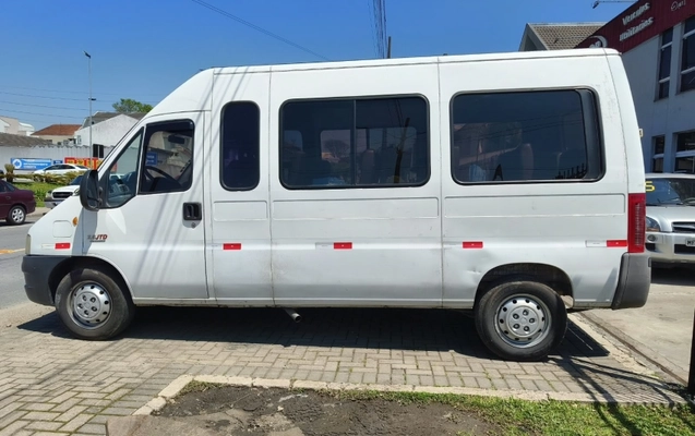 imagem-https://www.socarrao.com.br/sc-vehicle-images-prod/4188786/1790687209695-AqfppaJK4XGKZ7AQQ9ozuXUxpFLZdfgp.jpg