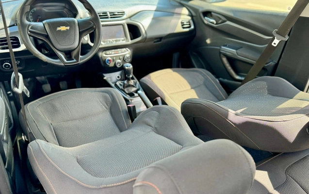 imagem-https://www.socarrao.com.br/sc-vehicle-images-prod/41889/1778703369623-003_536cd1bb2bebcd0810b25eb92dd84964.jpeg