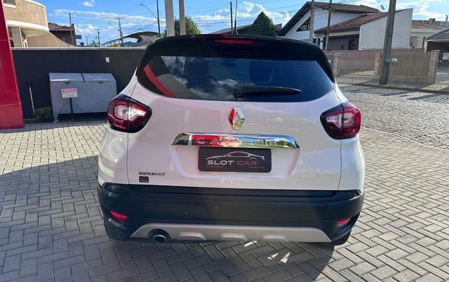 imagem-https://www.socarrao.com.br/sc-vehicle-images-prod/4188933/1790687494494-7930357_7_B_8a64ff68f7.jpeg