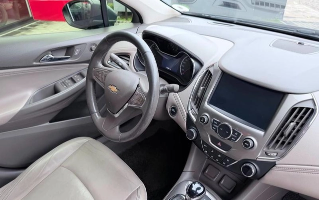 imagem-https://www.socarrao.com.br/sc-vehicle-images-prod/4188944/1790687525923-8363937_4_B_50186f8394.jpeg