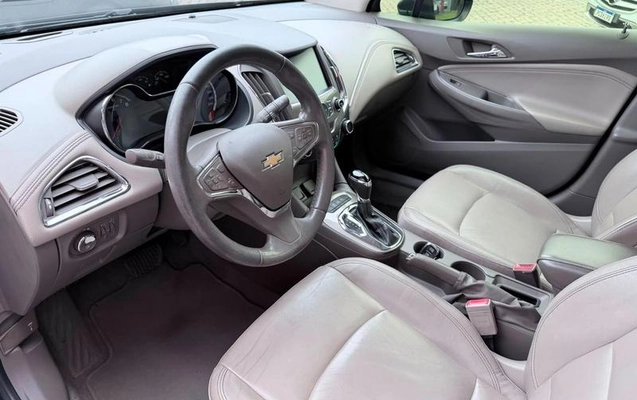 imagem-https://www.socarrao.com.br/sc-vehicle-images-prod/4188944/1790687525928-8363937_6_B_3c4067f017.jpeg