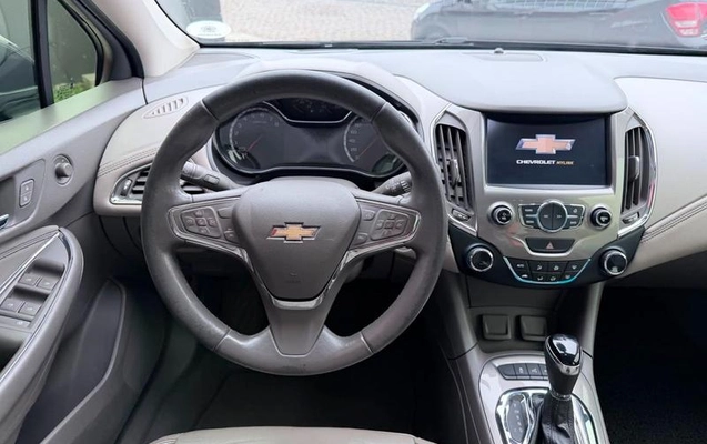 imagem-https://www.socarrao.com.br/sc-vehicle-images-prod/4188944/1790687525930-8363937_7_B_2b5f2a9c40.jpeg
