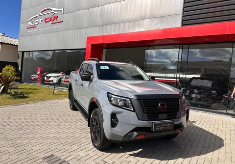 Nissan Frontier 2025 Cinza — foto 1 de 3