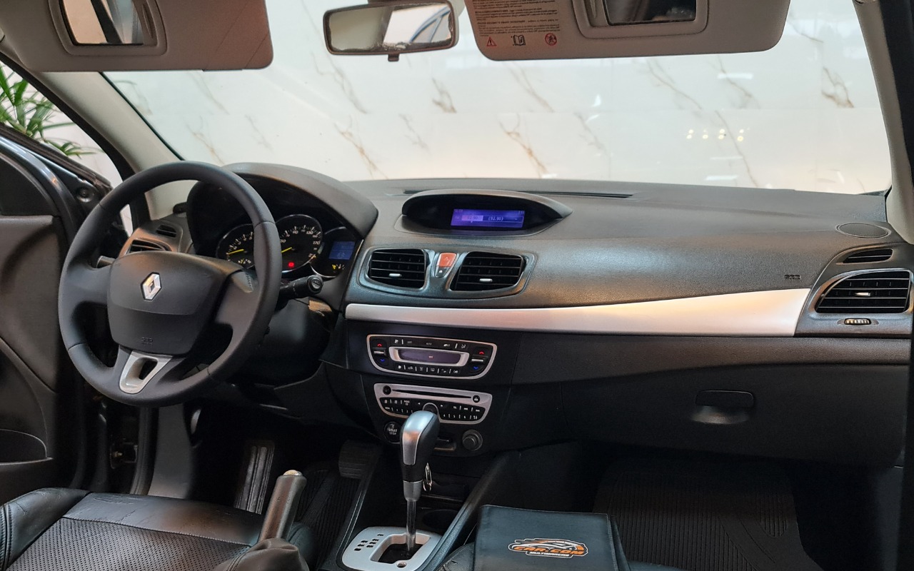 imagem-https://www.socarrao.com.br/sc-vehicle-images-prod/4188966/1790687699390-OCAoNikuanBn.jpg