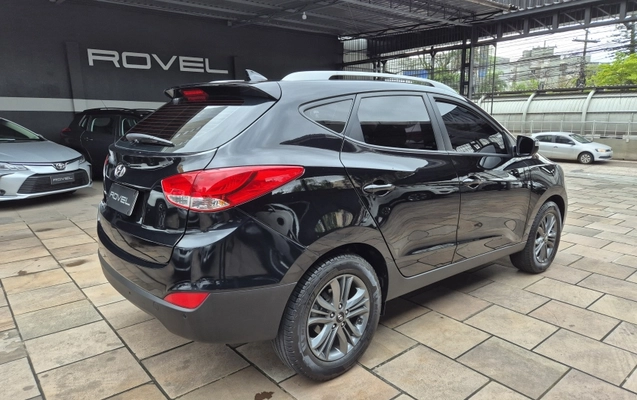 imagem-https://www.socarrao.com.br/sc-vehicle-images-prod/4188967/1790714026084-PbABrk6KlWFTAUF2G545RDsu1a0CD2hn.jpg