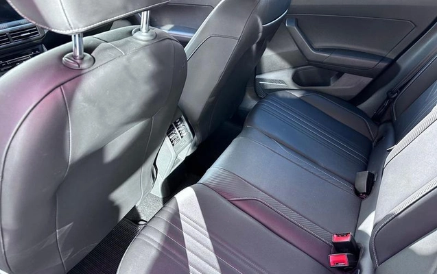 imagem-https://www.socarrao.com.br/sc-vehicle-images-prod/4188968/1790687702658-7925371_0_B_58f5aea83c.jpeg
