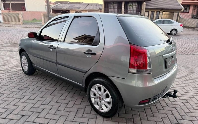 imagem-https://www.socarrao.com.br/sc-vehicle-images-prod/4188975/1790687729469-8262891_10_B_85c2e69332.jpeg