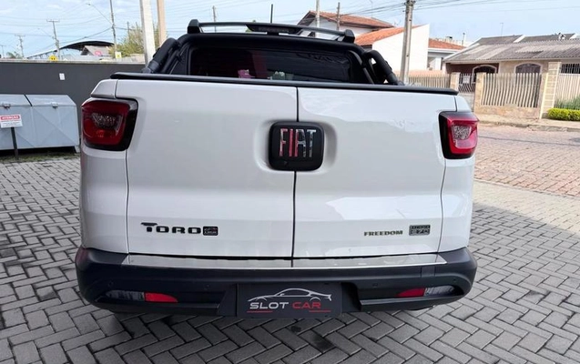 imagem-https://www.socarrao.com.br/sc-vehicle-images-prod/4188993/1790687766917-8348496_5_B_f3fffc887f.jpeg