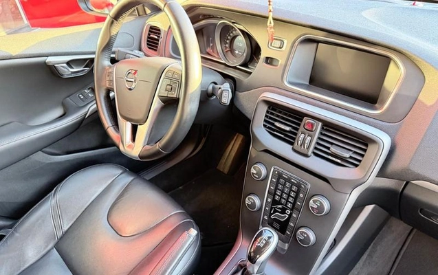 imagem-https://www.socarrao.com.br/sc-vehicle-images-prod/4189013/1790687784410-8447011_5_B_e67a6af48e.jpeg