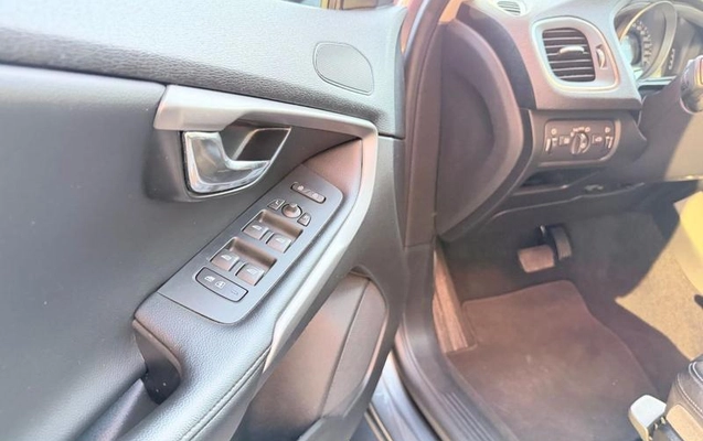 imagem-https://www.socarrao.com.br/sc-vehicle-images-prod/4189013/1790687784418-8447011_11_B_c00dbacf55.jpeg