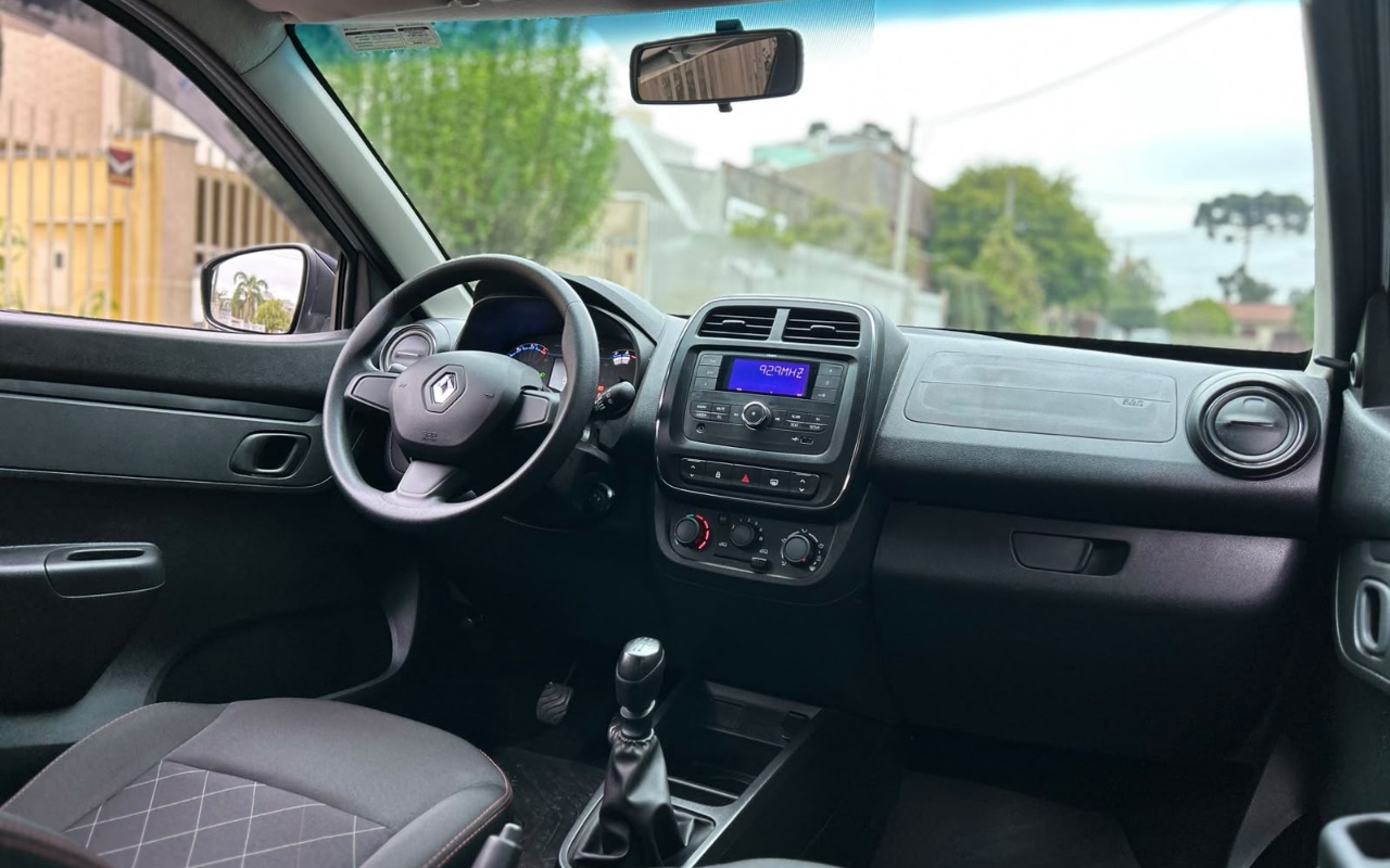 imagem-https://www.socarrao.com.br/sc-vehicle-images-prod/4189231/1790688118393-V2hhdHNBcHAgSW1hZ2UgMjAyNi0wOS0yOSBhdCAxMC4xNS41NyAoMykuanBlZw.jpeg