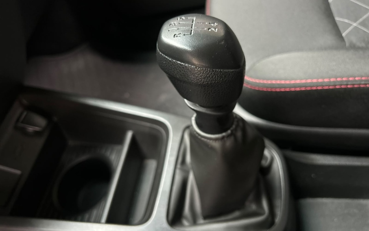imagem-https://www.socarrao.com.br/sc-vehicle-images-prod/4189231/1790688118793-V2hhdHNBcHAgSW1hZ2UgMjAyNi0wOS0yOSBhdCAxMC4xNS41OSAoMikuanBlZw.jpeg