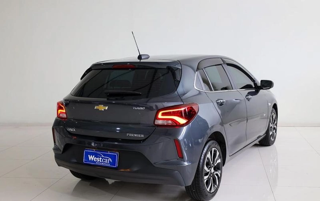 imagem-https://www.socarrao.com.br/sc-vehicle-images-prod/4189465/1790696693206-8510456_13_B_97913ec794.jpeg