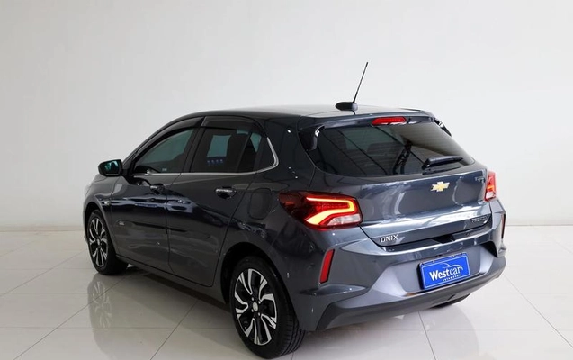 imagem-https://www.socarrao.com.br/sc-vehicle-images-prod/4189465/1790696693207-8510456_5_B_dd75fed4c8.jpeg