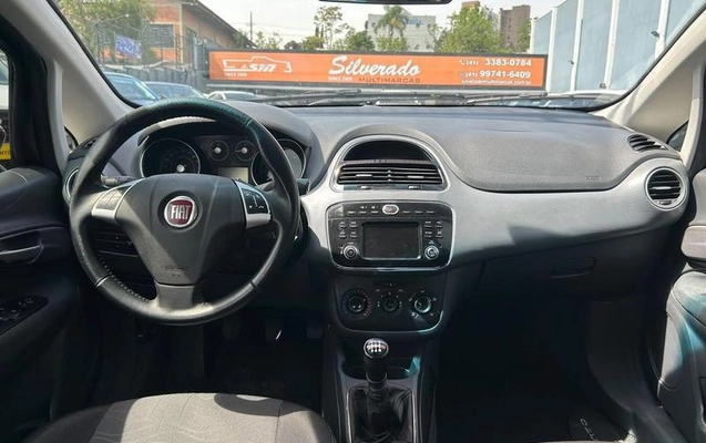 imagem-https://www.socarrao.com.br/sc-vehicle-images-prod/4189493/1790688853421-8516878_0_B_83d8c28538.jpeg