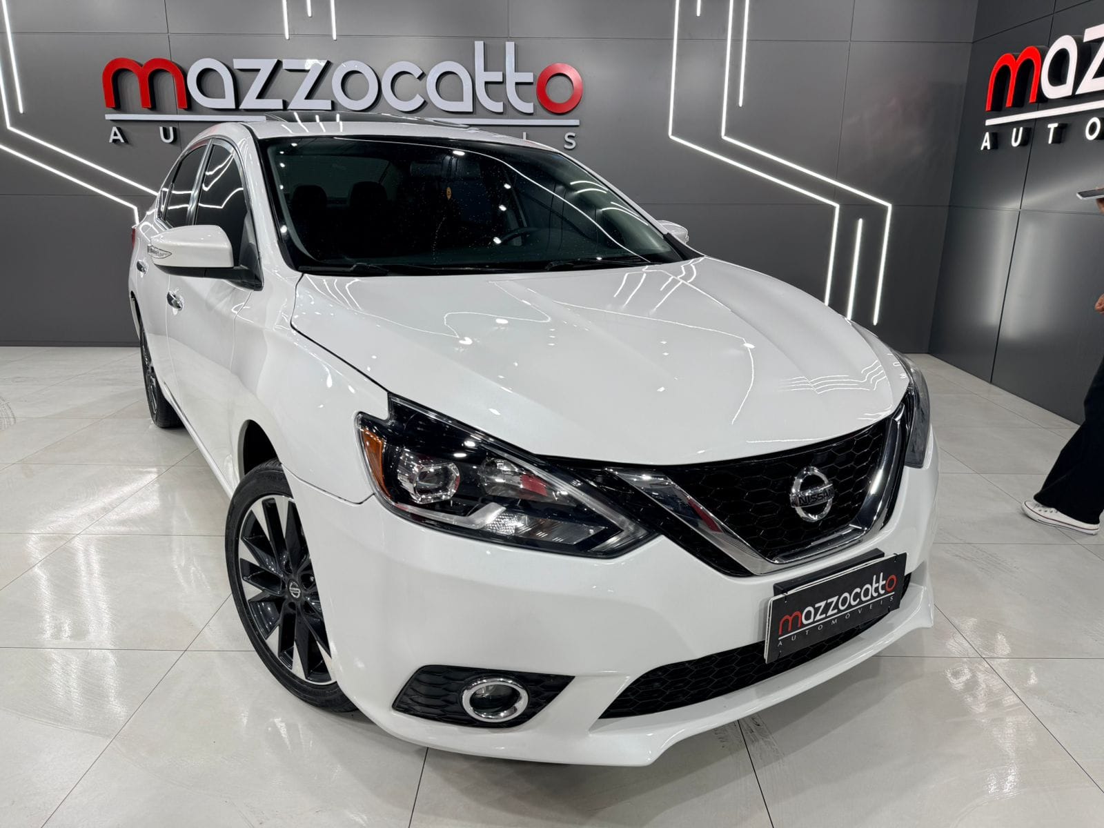 Nissan Sentra 2020 Branco — foto 1 de 3