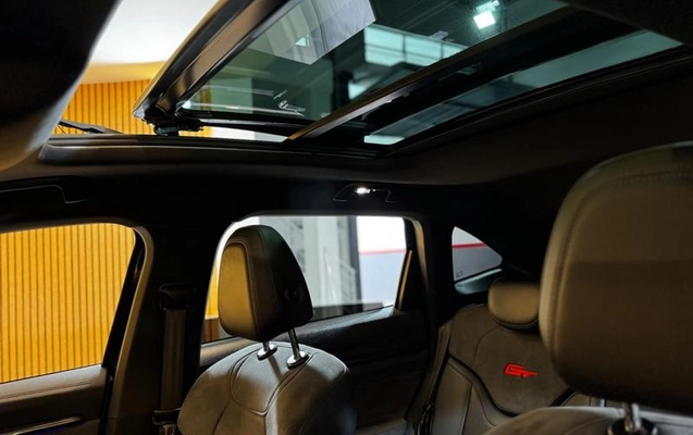 imagem-https://www.socarrao.com.br/sc-vehicle-images-prod/4189716/1790689507530-8468245_6_B_1e17f7642c.jpeg