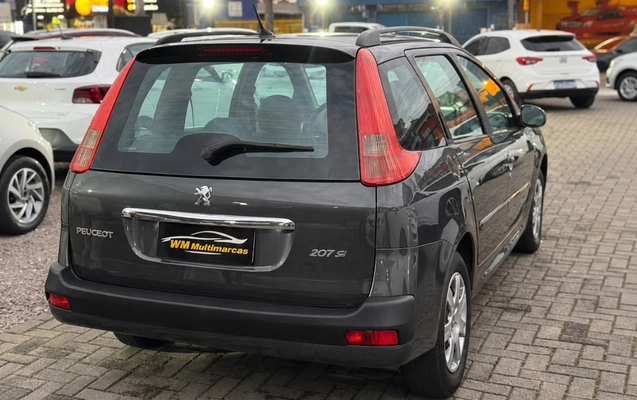 imagem-https://www.socarrao.com.br/sc-vehicle-images-prod/4189820/1790689605709-V2hhdHNBcHAgSW1hZ2UgMjAyNi0wOS0yOSBhdCAxMC4yNi4zNiAoMSkuanBlZw.jpeg