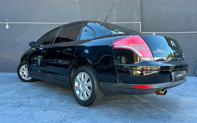 imagem-https://www.socarrao.com.br/sc-vehicle-images-prod/4189824/1790689614760-V2hhdHNBcHAgSW1hZ2UgMjAyNi0wOS0yOSBhdCAxMC40MC40NiAoMykuanBlZw.jpeg