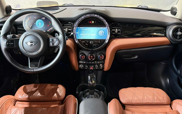 imagem-https://www.socarrao.com.br/sc-vehicle-images-prod/4189837/1790693872448-f6f2cec2-ca2f-4337-a672-299af8ce4f7e.jpg