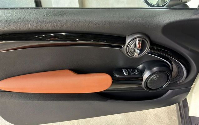 imagem-https://www.socarrao.com.br/sc-vehicle-images-prod/4189837/1790693872455-a2fad983-a372-4cbe-b052-6ac5b47d6661.jpg