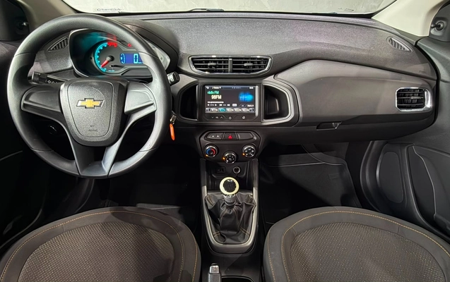 imagem-https://www.socarrao.com.br/sc-vehicle-images-prod/4189858/1790689857858-134015cd-8bfc-46a1-ab4e-724d6b8838ae.jpg