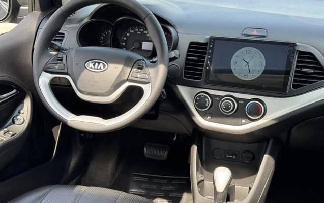 imagem-https://www.socarrao.com.br/sc-vehicle-images-prod/4189859/1790711320951-8523514_18_B_3732df55d6.jpeg