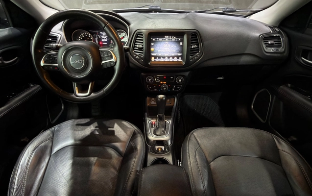 imagem-https://www.socarrao.com.br/sc-vehicle-images-prod/4189861/1790689884810-4d47a87b-dbe2-4f01-b87e-a546ff4af618.jpg